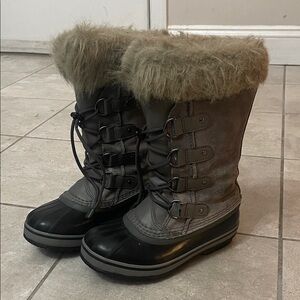 Youth Sorel Gray Winter Boots
